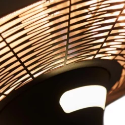 Terrassevarmer Gulv UFO 800/1200/2000 W Svart -Dovre Peis Butikk hortus 211 379 terrassevarmer gulvmodel ufo 800 1200 2000 w med fjernbetjening sort close up taendt