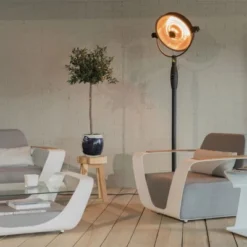 Retro StÄende Terrassevarmer Med 2100 Watt